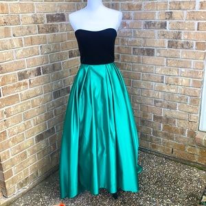 Beautiful  Betsy & Adam special occasion dress.